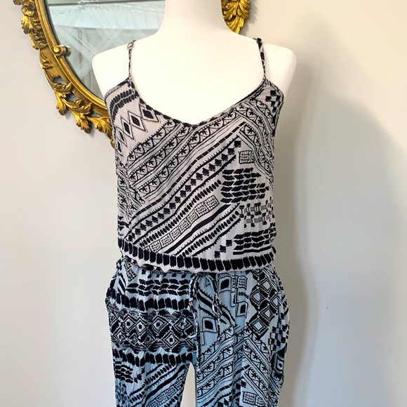 Gypsy 05 Jumpsuit - Picture 2 of 9